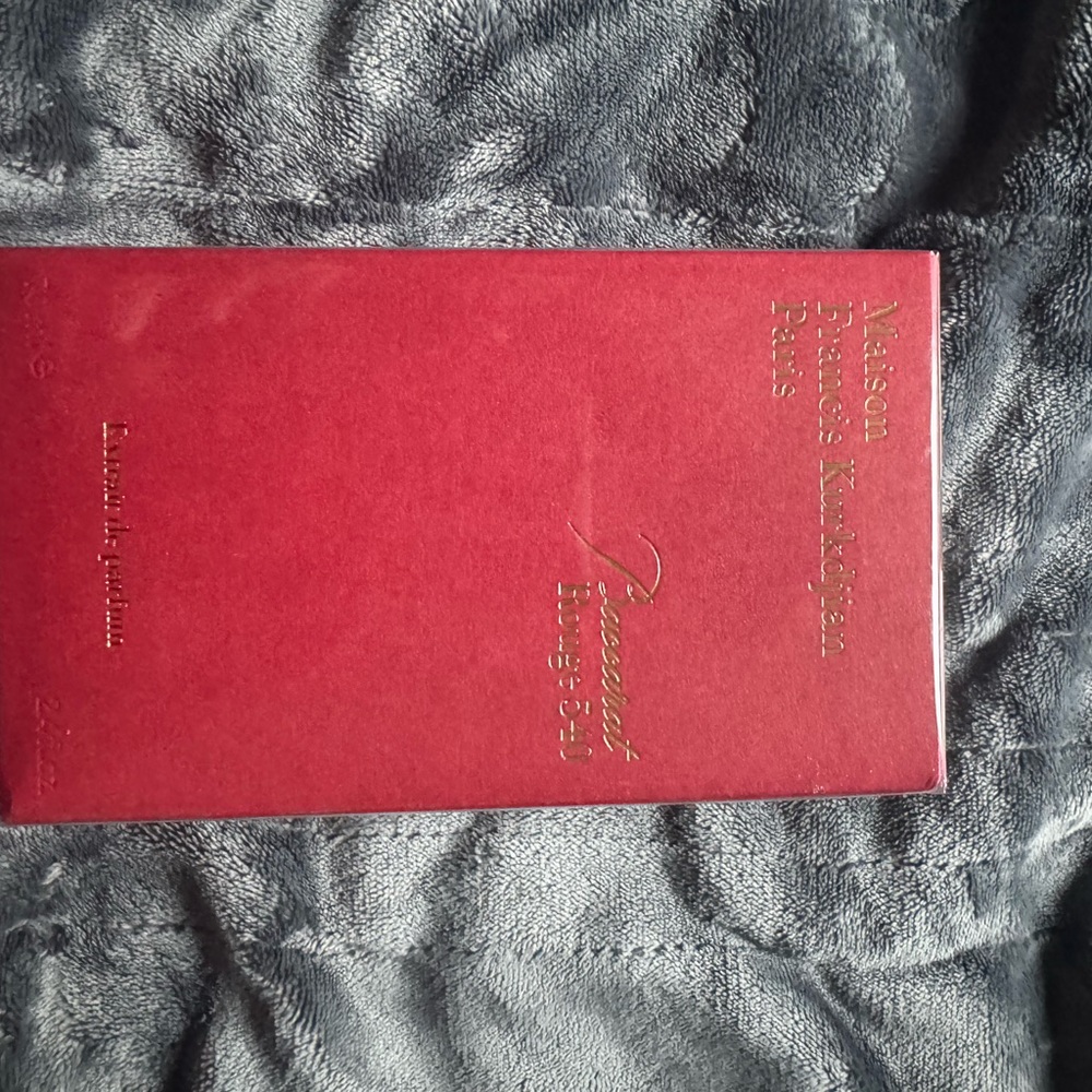 Baccarat Maison Francis Kurkdjian Red Fragrance Packaging